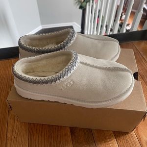 Ugg Tasman Slippers